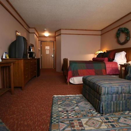 Best Western Dodgeville Inn & Suites Extérieur photo