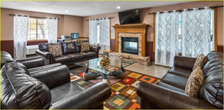 Best Western Dodgeville Inn & Suites Extérieur photo