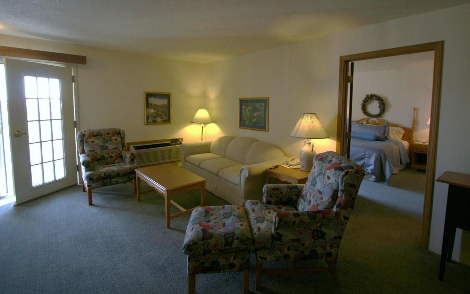 Best Western Dodgeville Inn & Suites Extérieur photo