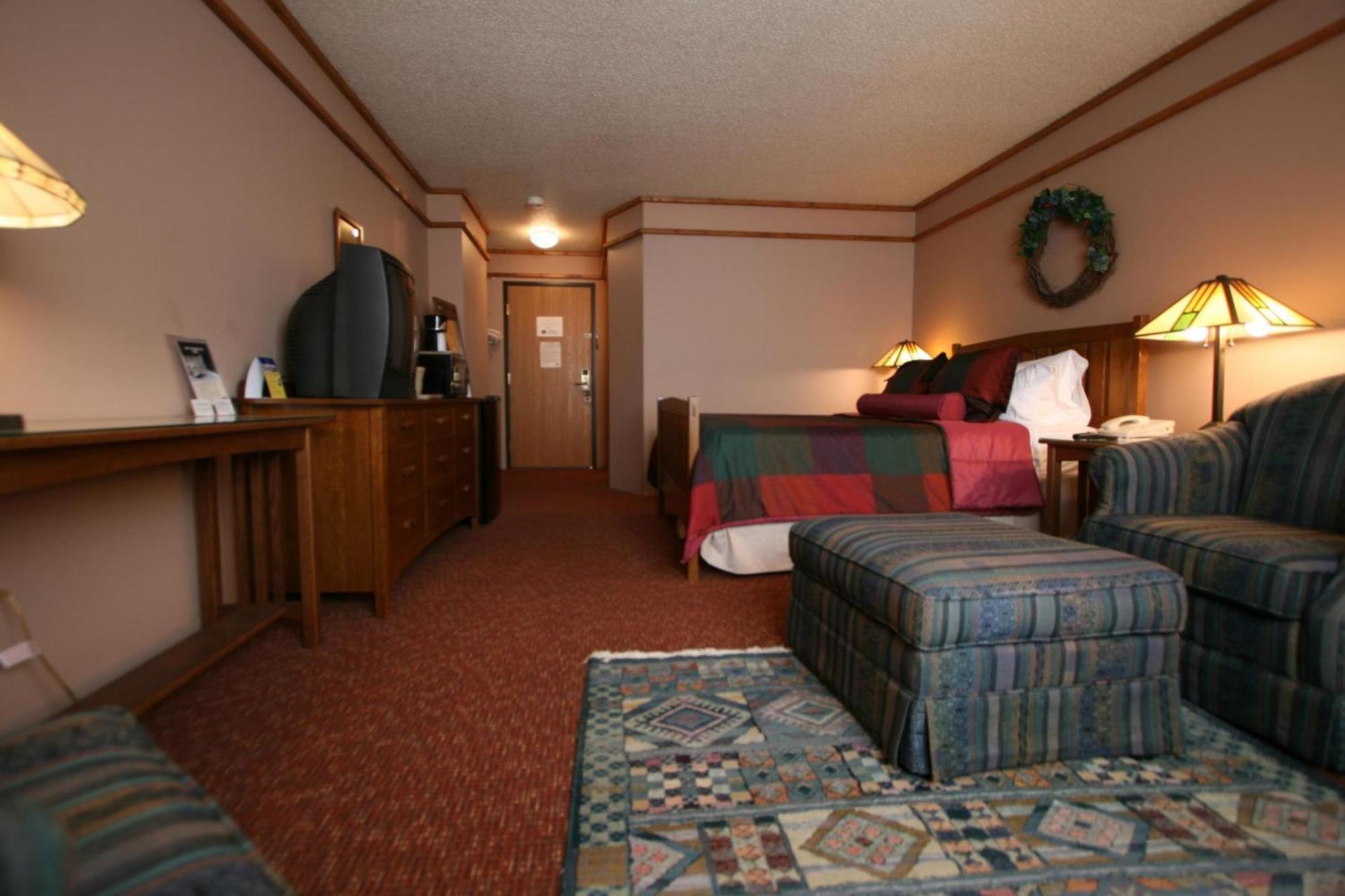 Best Western Dodgeville Inn & Suites Extérieur photo
